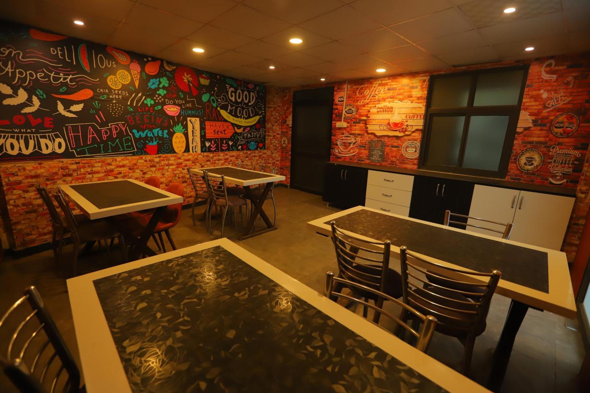 Hotel Almora Inn - Near By Delhi International Airport - With Free Airport Pickup And Drop New Delhi Exterior photo