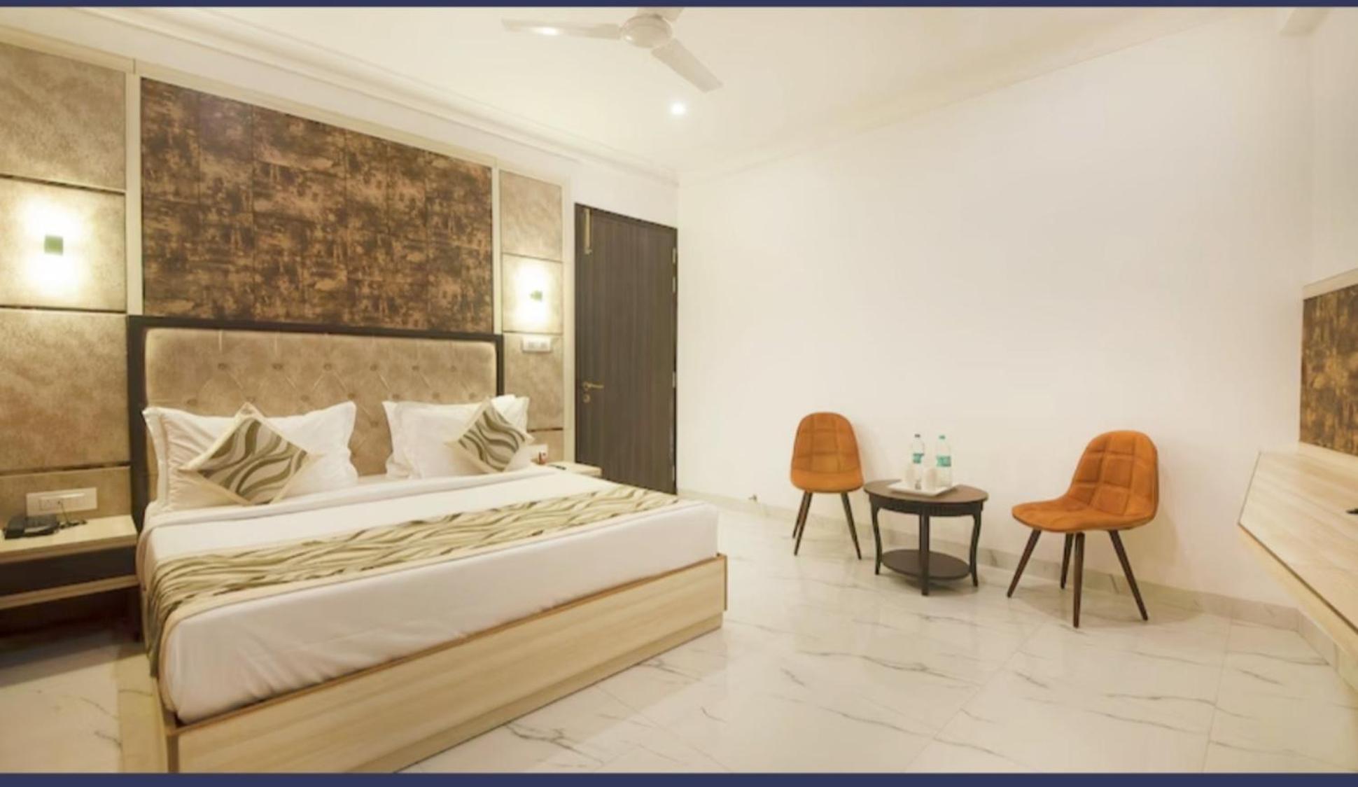 Hotel Almora Inn - Near By Delhi International Airport - With Free Airport Pickup And Drop New Delhi Exterior photo