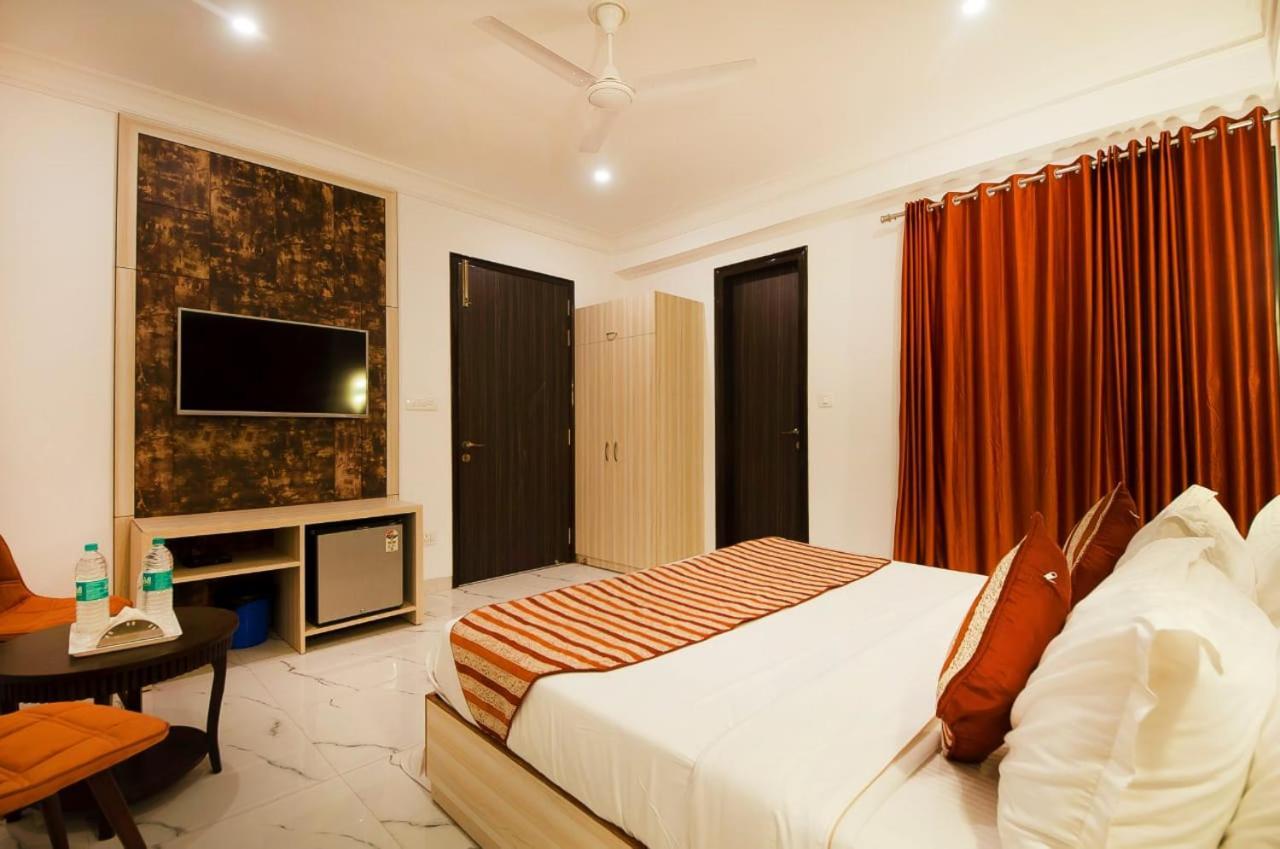 Hotel Almora Inn - Near By Delhi International Airport - With Free Airport Pickup And Drop New Delhi Exterior photo