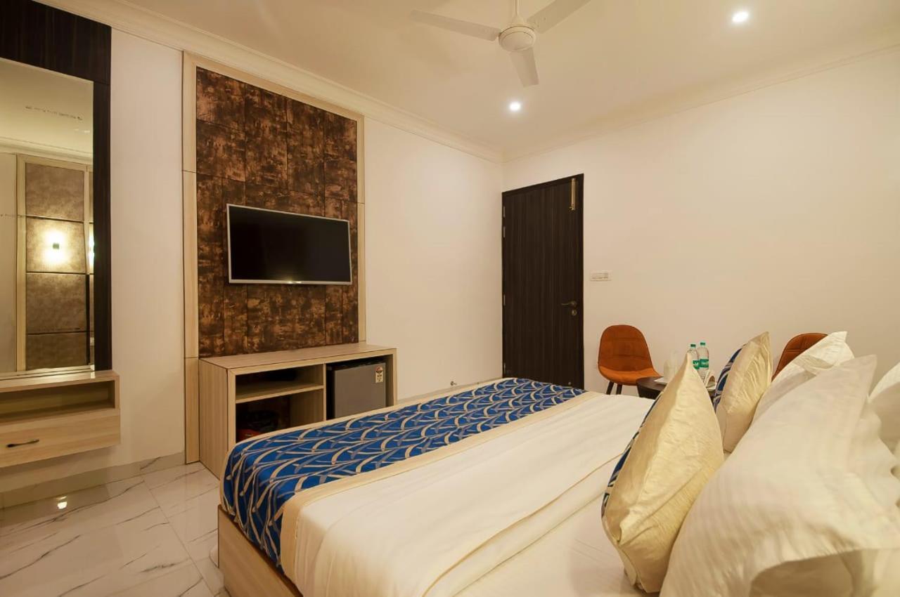 Hotel Almora Inn - Near By Delhi International Airport - With Free Airport Pickup And Drop New Delhi Exterior photo